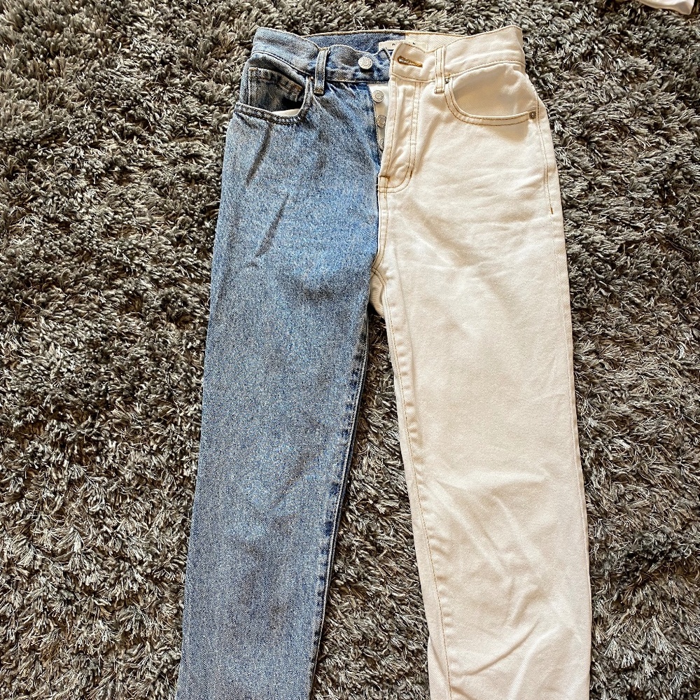 PacSun, size 23, high waisted, slim fit, two tone jeans.